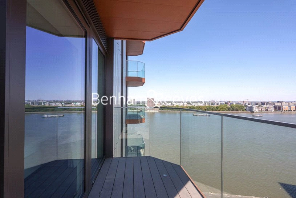 2 bedrooms apartments/flats for sale in Brigadier Walk, London - SE18 view 23