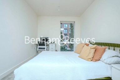 No 1 Street, London - SE18 view 3