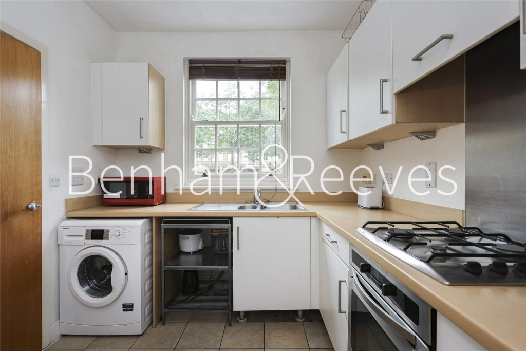 4 bedrooms houses for sale in Hastings Street, London - SE18 view 9