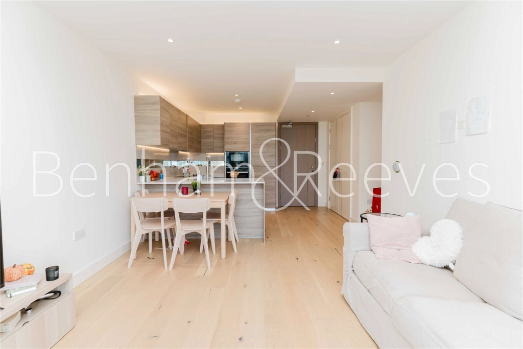 2 bedrooms apartments/flats for sale in Duke of Wellington Avenue, London - SE18 view 15