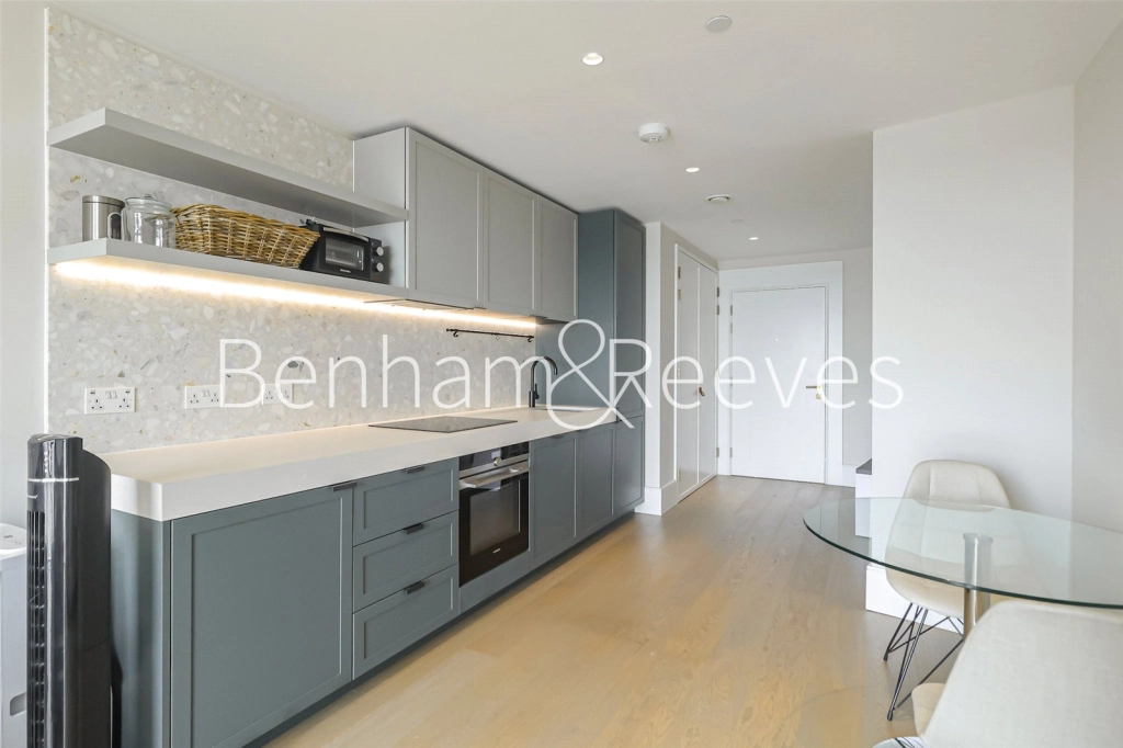 1 bedroom apartments/flats for sale in Cutter Lane, London - SE10 view 8