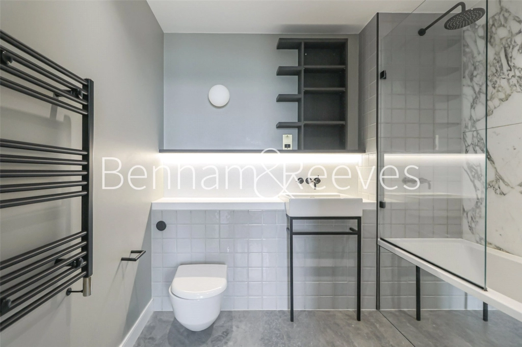 1 bedroom apartments/flats for sale in Cutter Lane, London - SE10 view 15