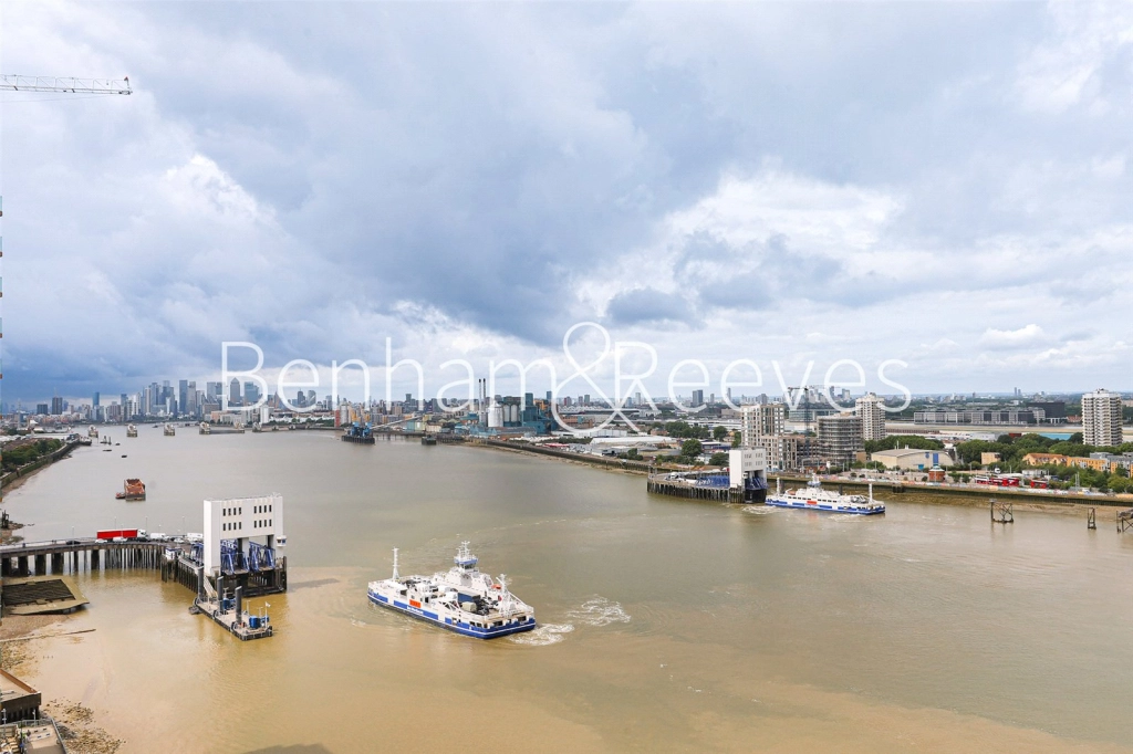 2 bedrooms apartments/flats for sale in Duke of Wellington Avenue, London - SE18 view 10