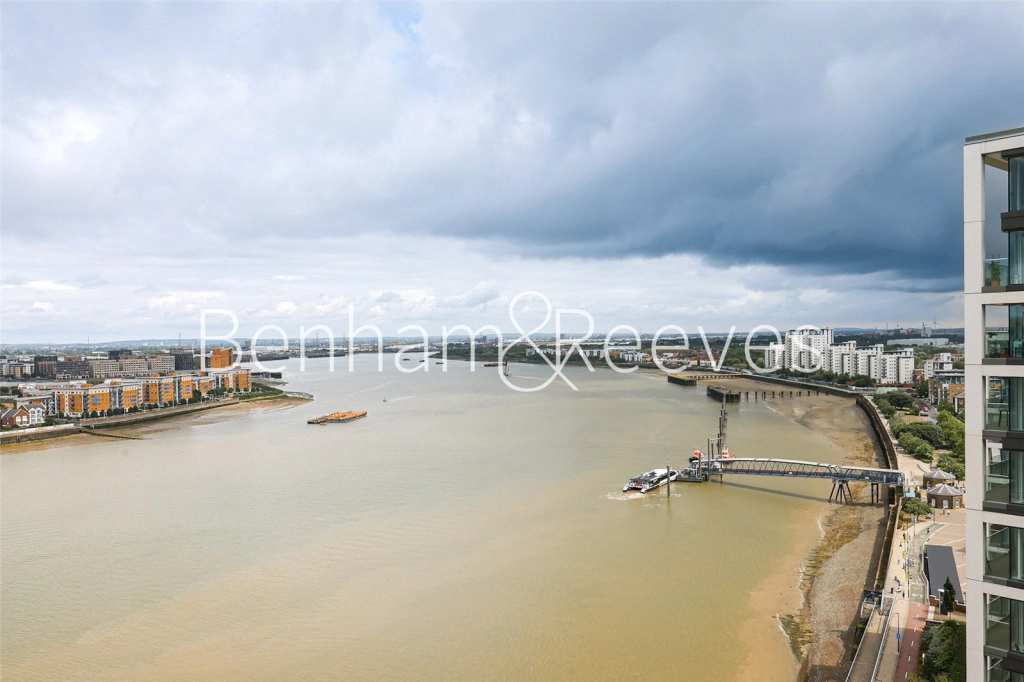 2 bedrooms apartments/flats for sale in Duke of Wellington Avenue, London - SE18 view 14