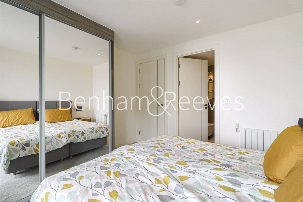2 bedrooms apartments/flats for sale in Duke of Wellington Avenue, London - SE18 view 17