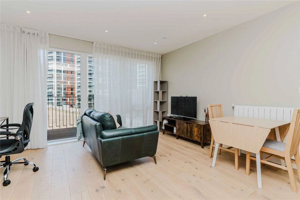 1 bedroom apartments/flats for sale in New Warren Lane, Woolwich - SE18 view 11
