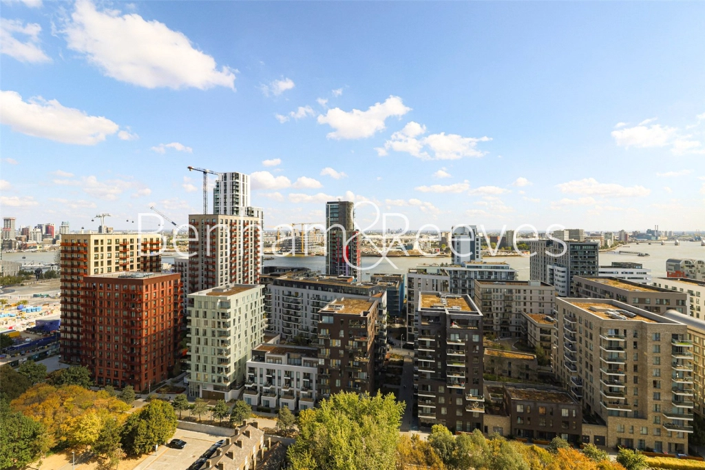 2 bedrooms apartments/flats for sale in West Parkside, London - SE10 view 17