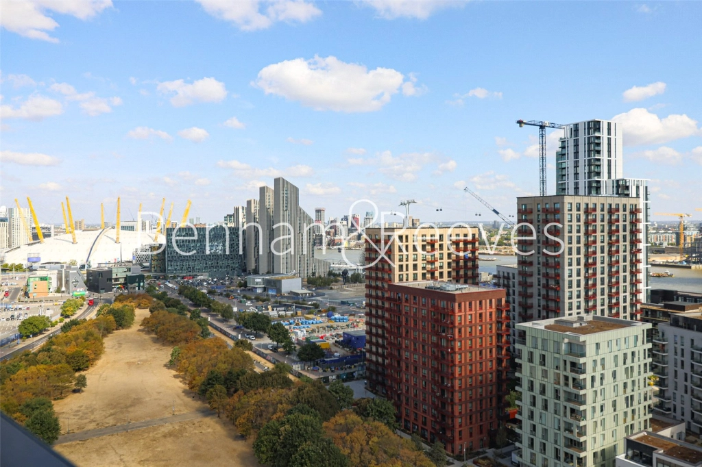 2 bedrooms apartments/flats for sale in West Parkside, London - SE10 view 18
