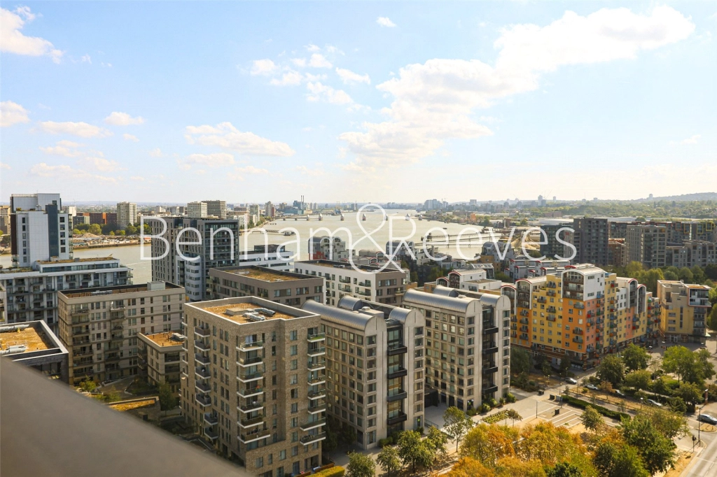 2 bedrooms apartments/flats for sale in West Parkside, London - SE10 view 19