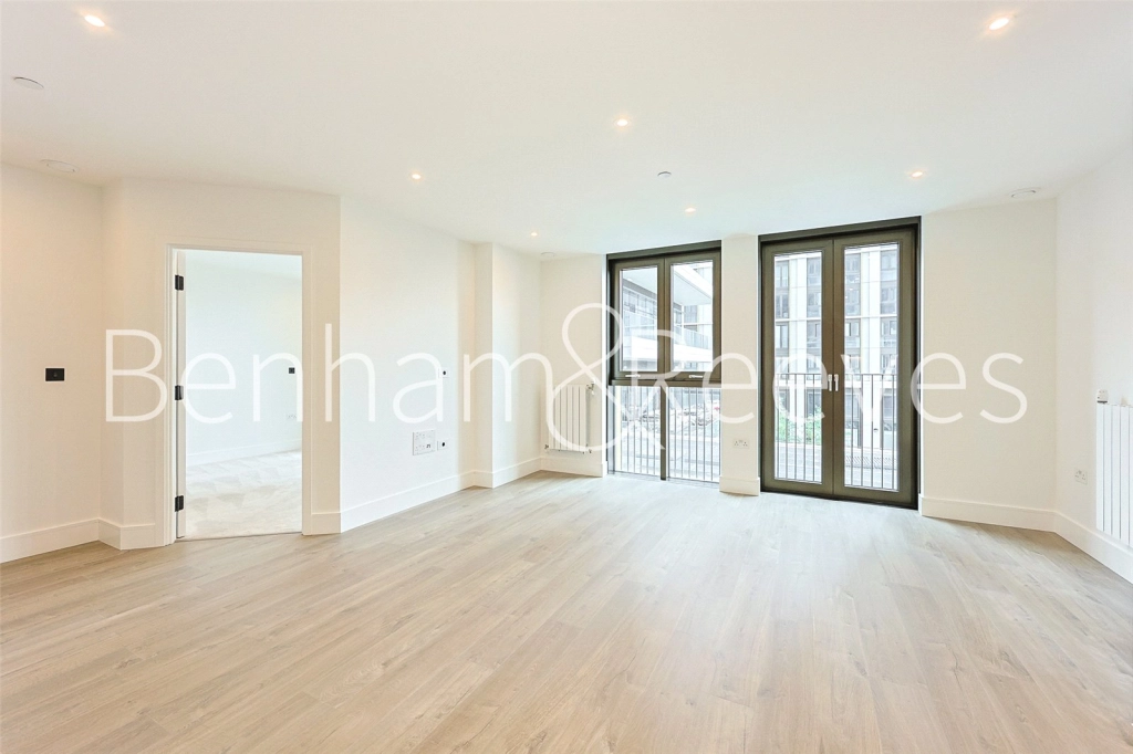 1 bedroom apartments/flats for sale in Affinity View, London - E16 view 10