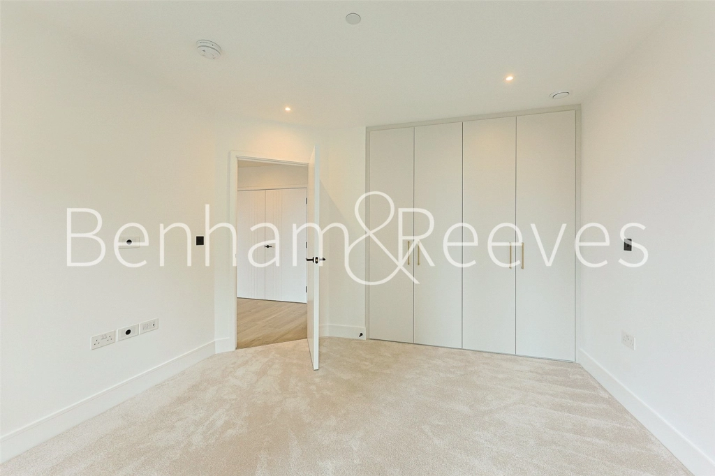 1 bedroom apartments/flats for sale in Affinity View, London - E16 view 15