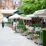 Ealing Broadway restaurant promenade