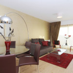 20-Bantam-House-recep