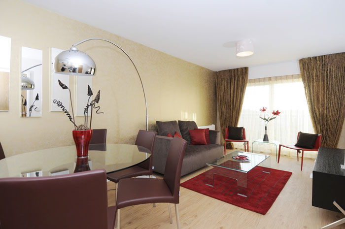 20-Bantam-House-recep