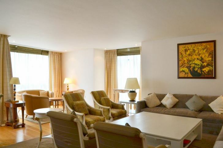 4 bed flat to rent in Knightsbridge, £5,750 pw
