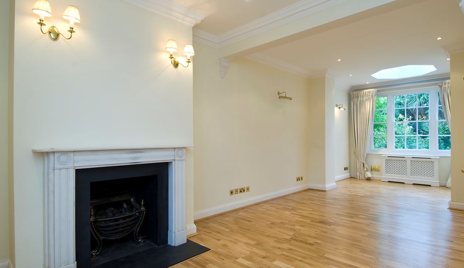 2 bed flat to rent in Lancaster Gate, £2,000 pw