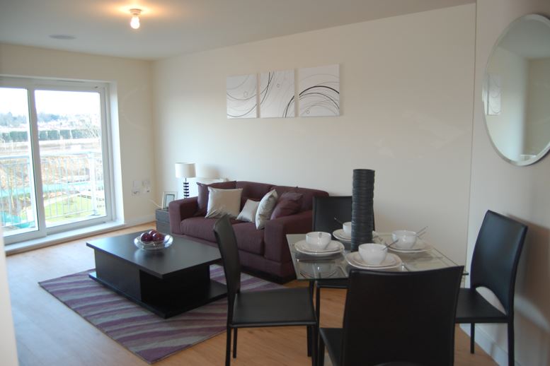 Manhattan apartment to rent in Beaufort Park, £280 pw