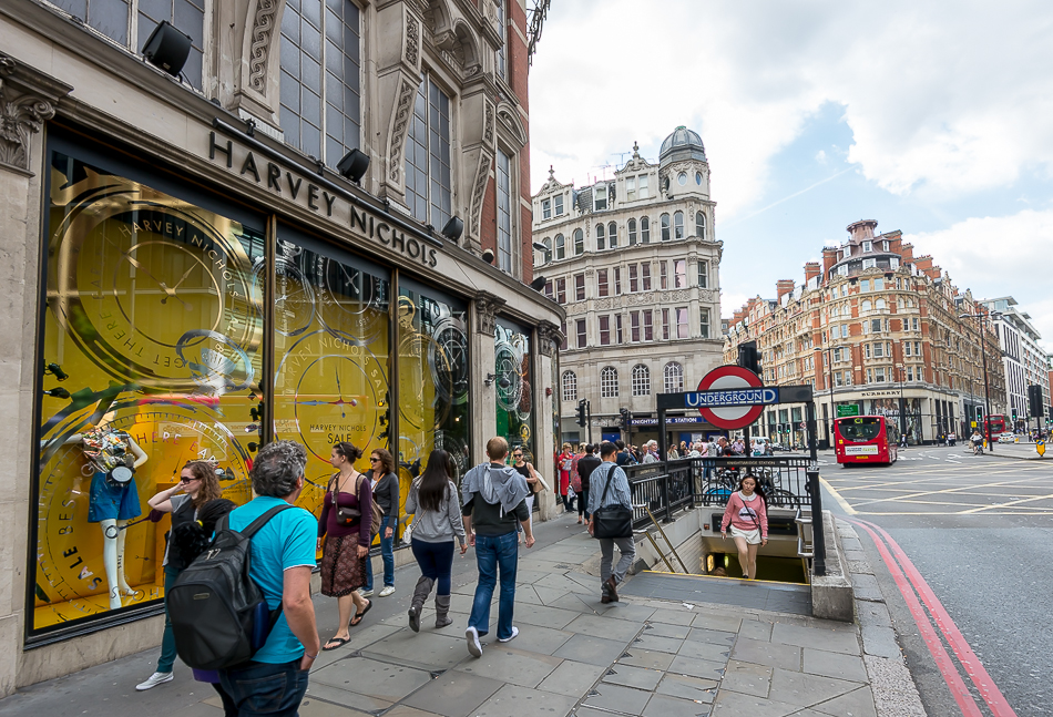 Harvey Nichols, Knightsbridge