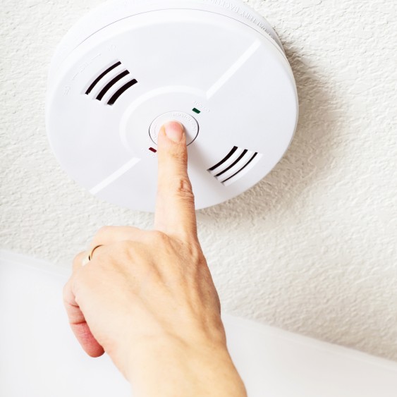 iStock_000019185180_Small Fire alarm