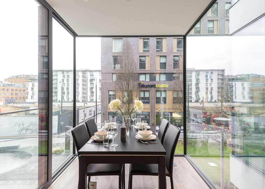2 bed flat in Satin House, Goodman's Fields, Aldgate, E1