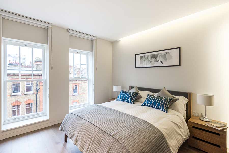 2 bedroom flat at Fitzroy Place, W1