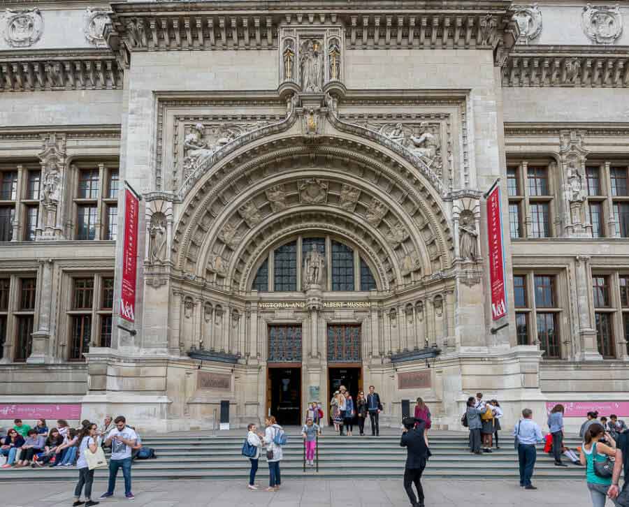 Victoria and Albert Museum, Cromwell Road, London SW7 2RL-1