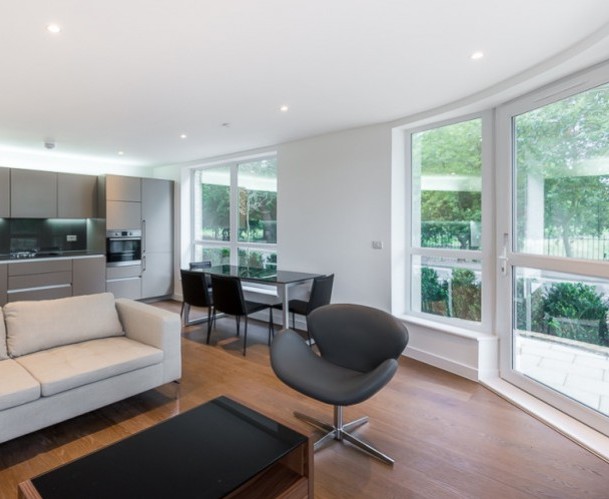 2 bedroom flat at Kidbrooke Village, SE3
