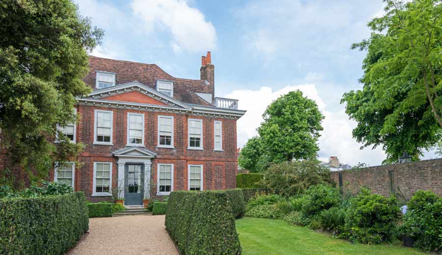 Fenton House Hampstead, NW3 6RT1
