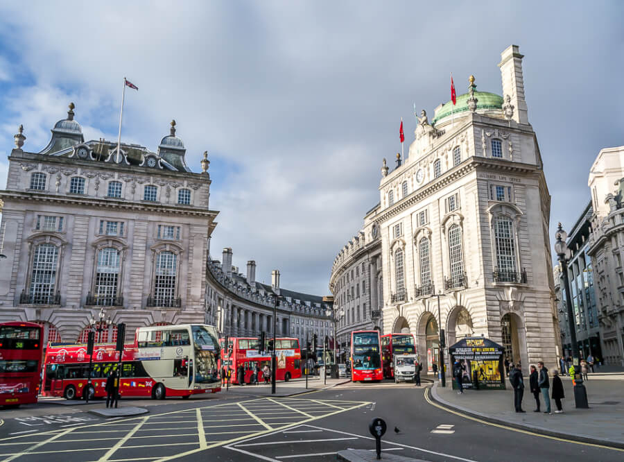 Piccadilly Circus - Regent Street-5