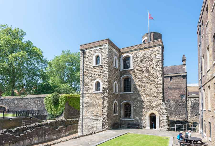 The Jewel Tower in Westminster, SW1P 3JX-1