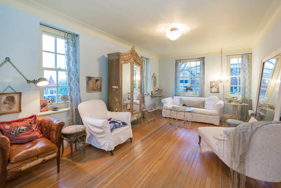 Hampstead Property
