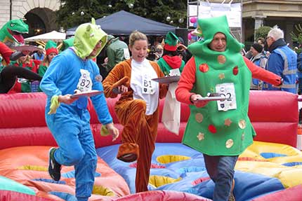 The Great Christmas Pudding Race - Covent Garden