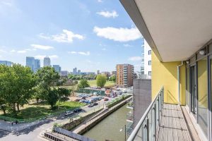 Demand picks up for properties in Canary Wharf