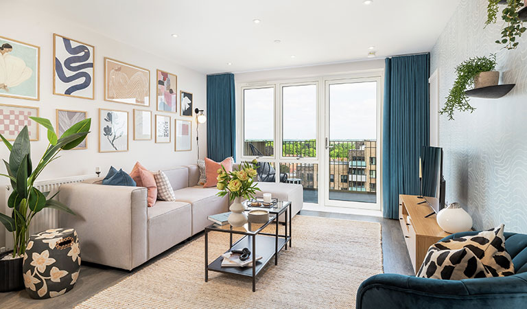 vb2003190_SJH_2372-Edit