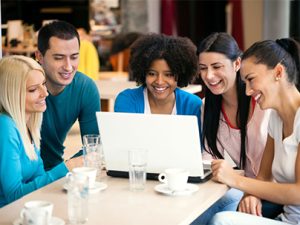 Small-Students-in-coffee-shop