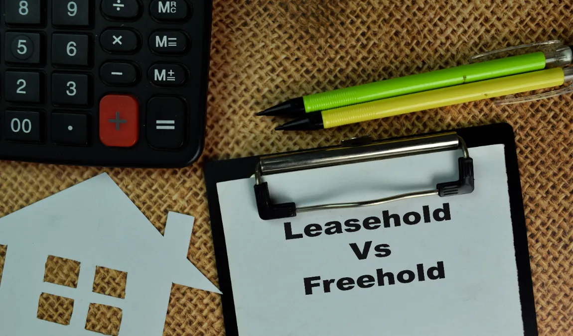 Leasehold vs freehold