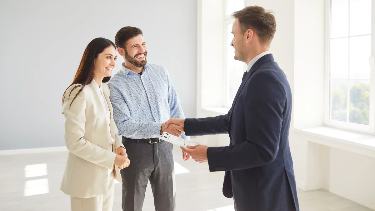 Hiring a property manager in London