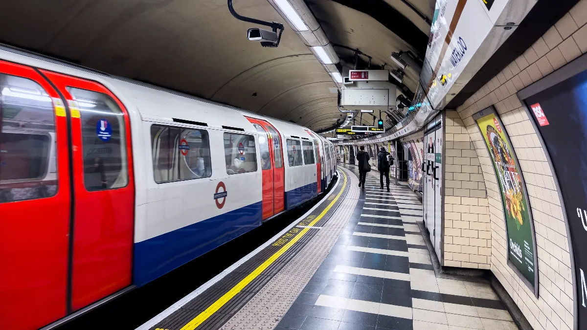 Elephant and Castle station