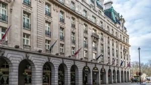 What makes Mayfair one of London's most desirable neighbourhoods