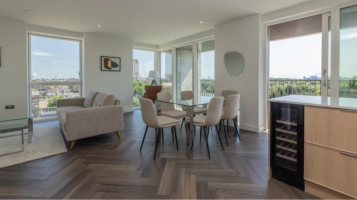 17 Lindley House 1 Henshaw Parade The Hyde London NW9 6GF_LOW-14